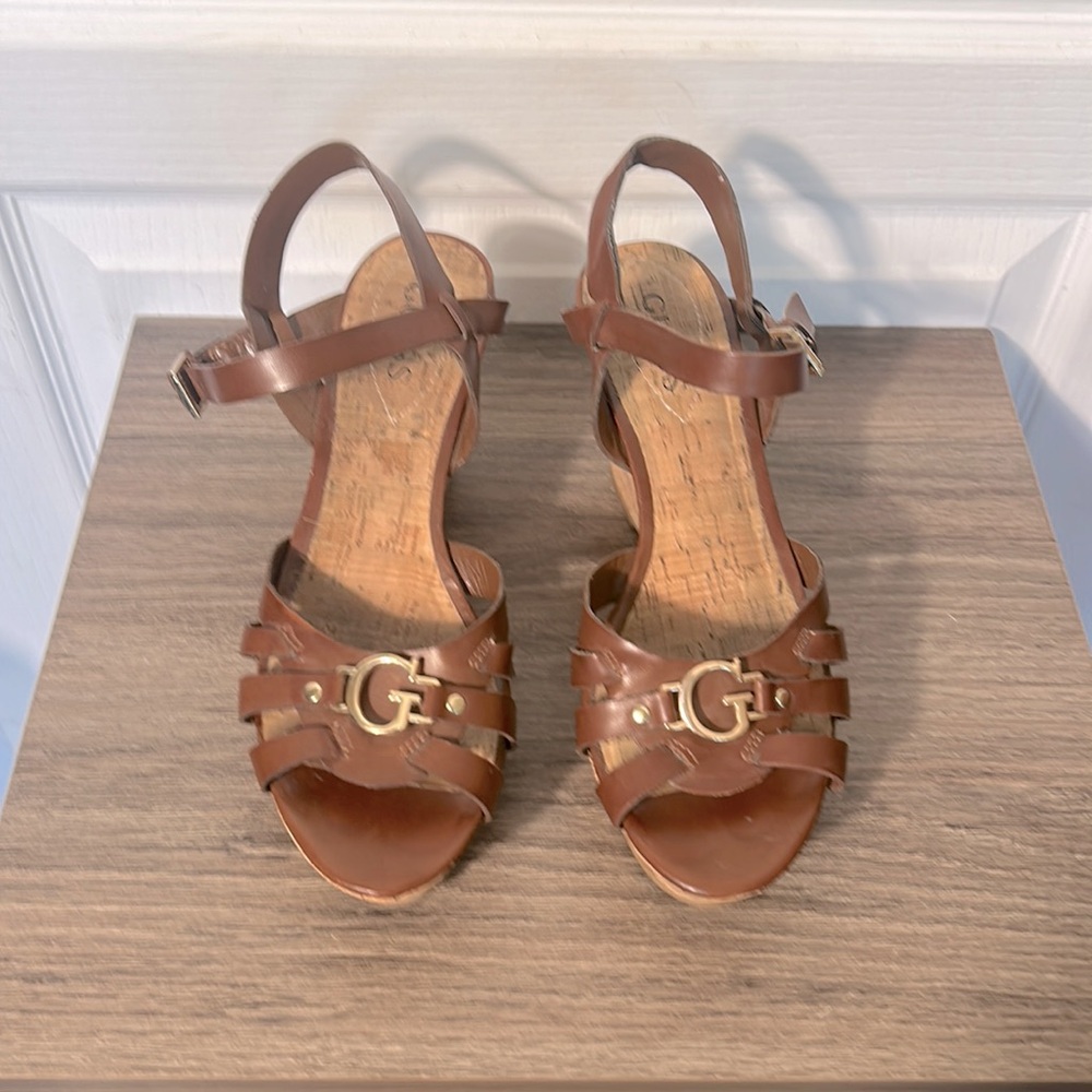 GUESS LOTIE WEDGES SANDALS IN BROWN IN SIZE 9.5 M - Picture 2 of 7